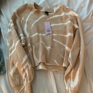 cropped tie dye sweatshirt